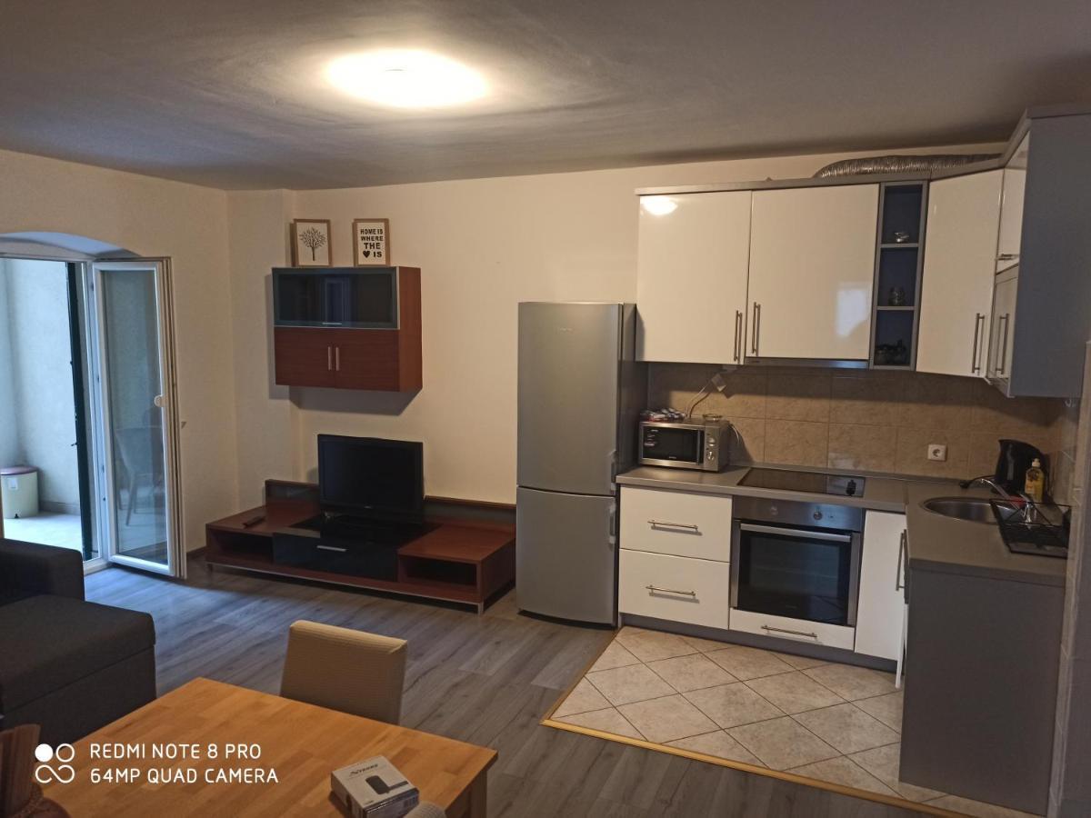 Apartments Zo Makarska Ngoại thất bức ảnh